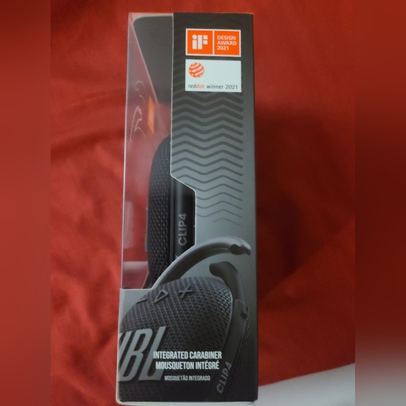 New JBL Harman Bluetooth Speaker - Picture 2 of 3